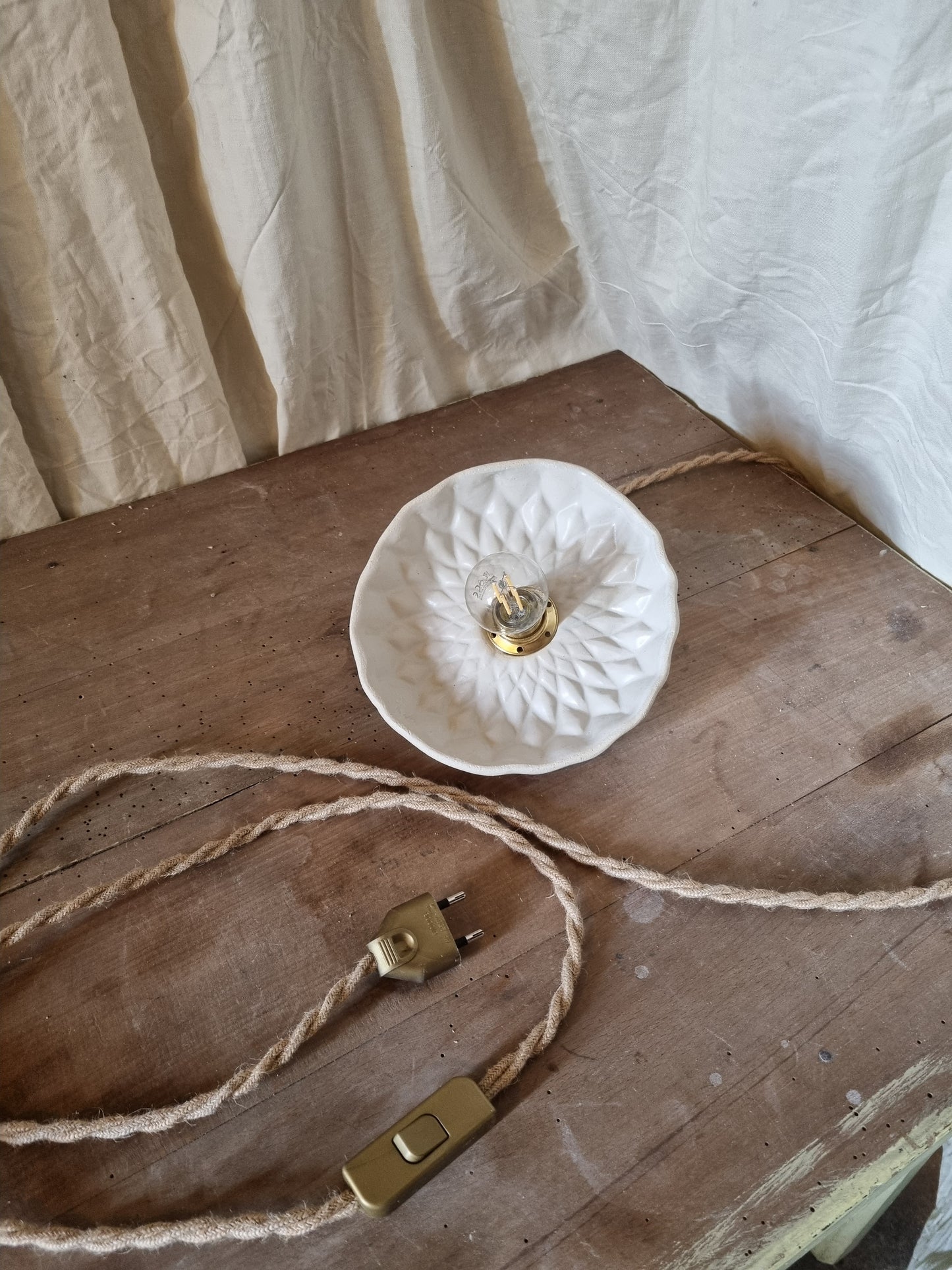 Petite baladeuse en grès