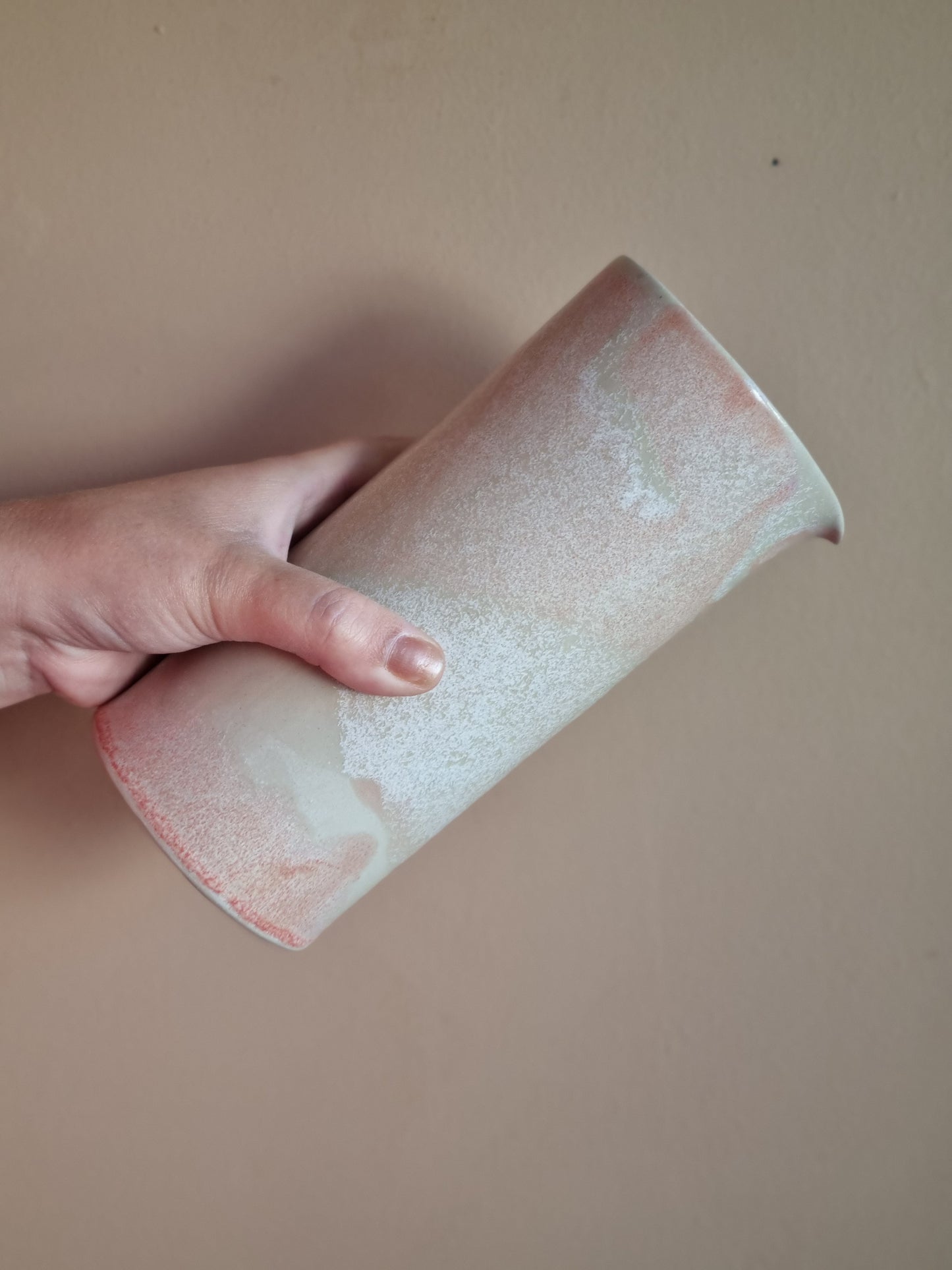 Pichet à eau rose