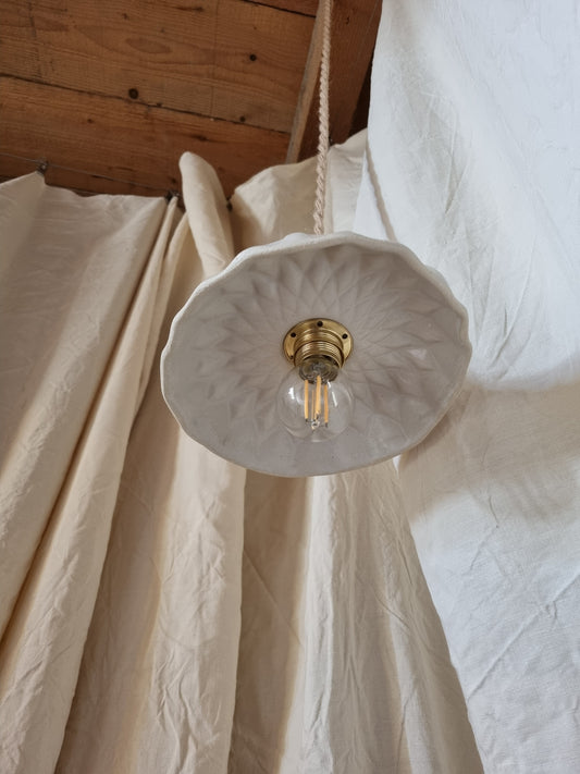 Petite baladeuse en grès