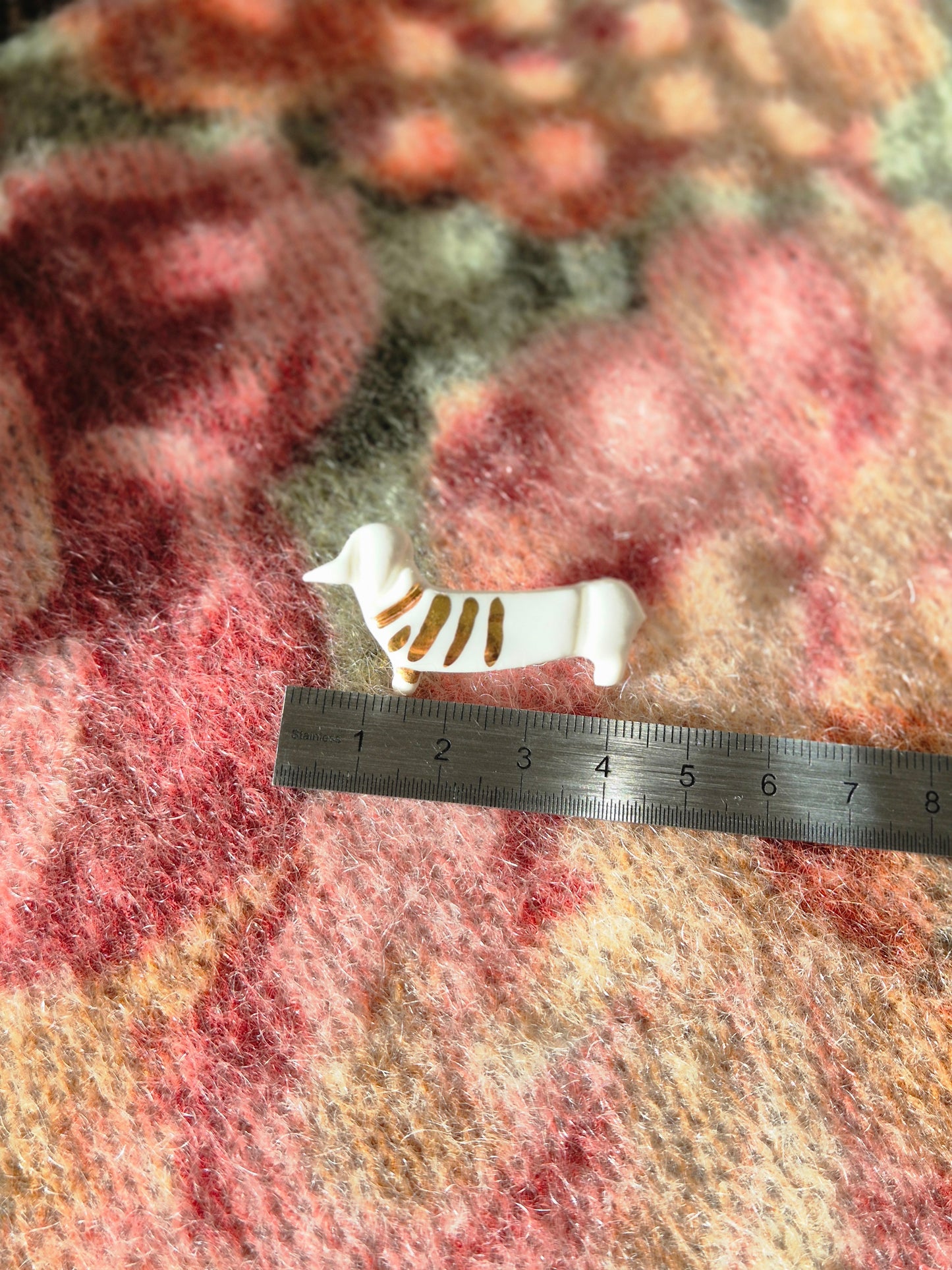 Petite broche Teckel