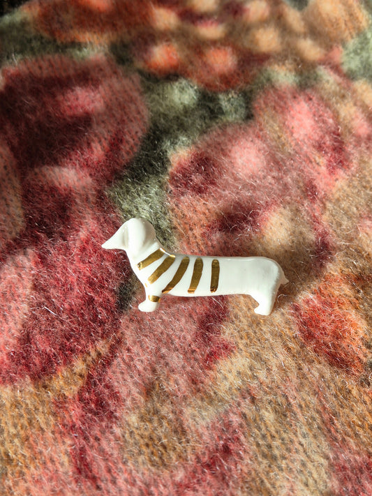 Grande broche Teckel