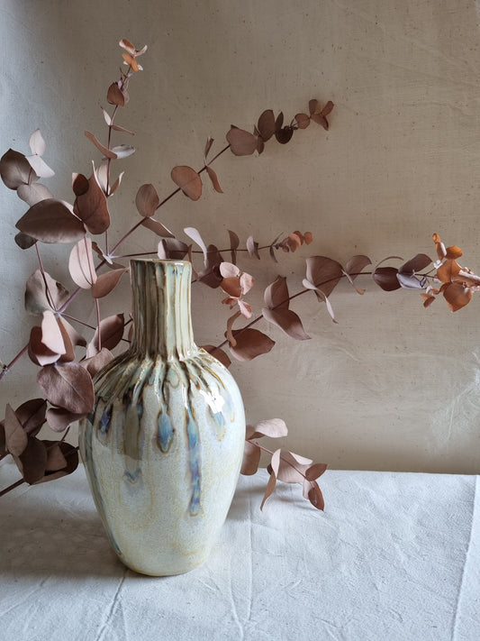 Vase Sculpté