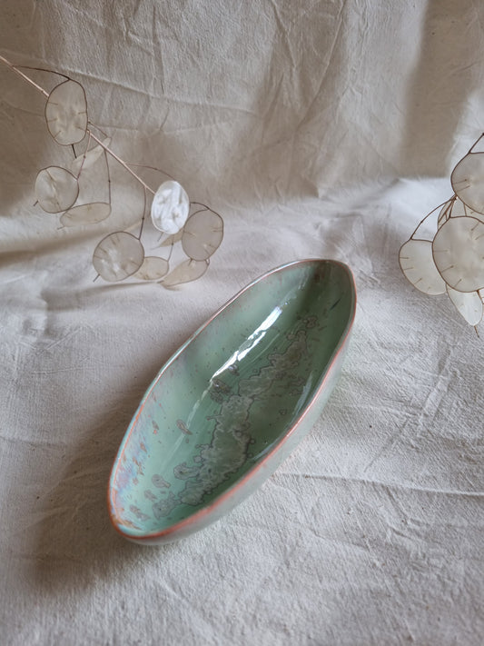 Coupelle engobe de porcelaine.